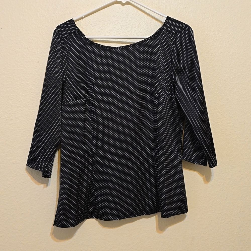 White House black market blouse size 10